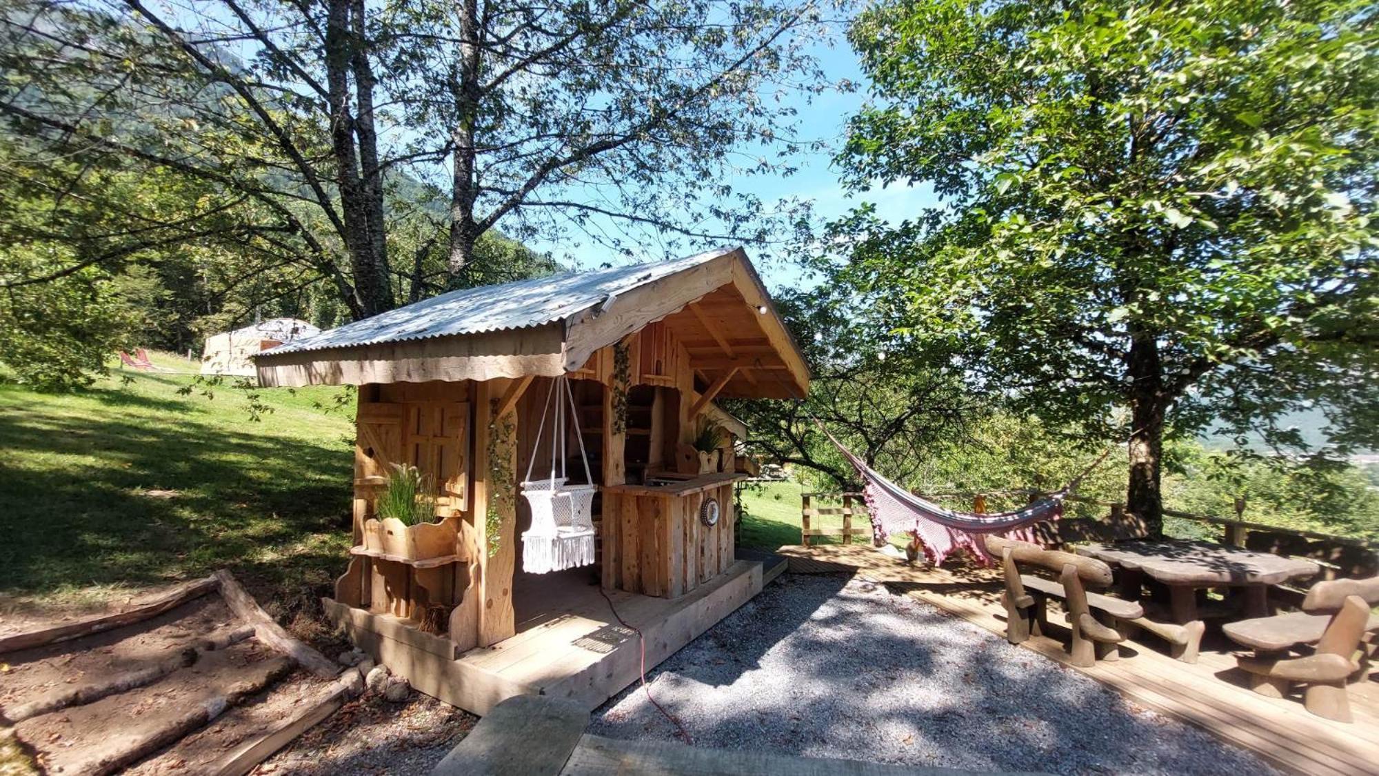 Yourtes Olachat Proche Annecy Faverges Exterior photo